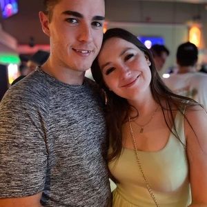 Meet your Posher, Lydia